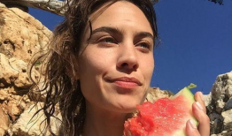 娱乐圈最火的吃瓜,揭秘明星背后的惊人真相！